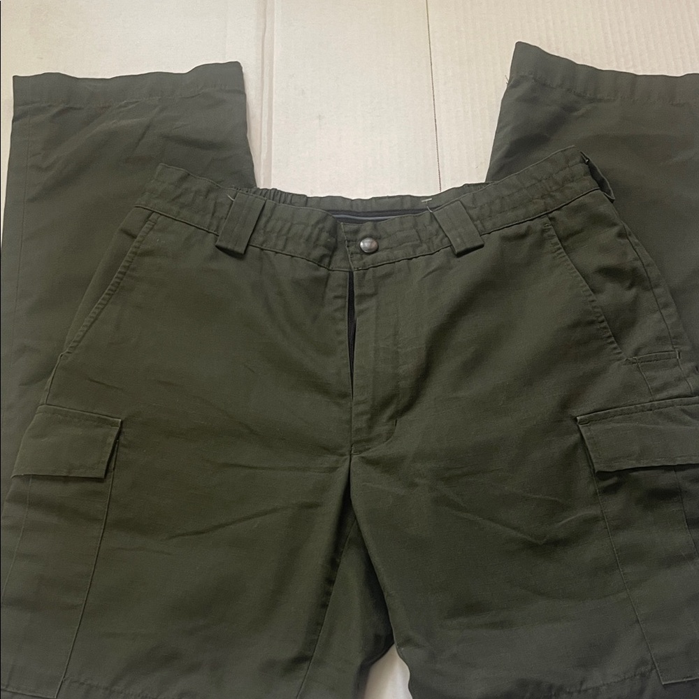 Blauer Men's Dark Green Cargo Pants